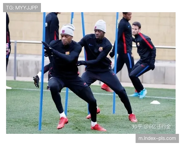 法国队防守反击战术高效 姆巴佩登贝莱两翼齐飞威胁巨大